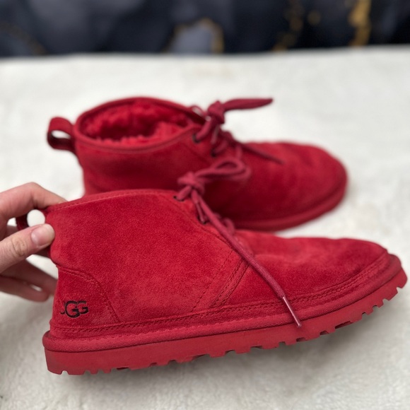 UGG Suede Fur Lined Neumal Boot Lace Up Chukka Ankle Boots - Picture 1 of 8